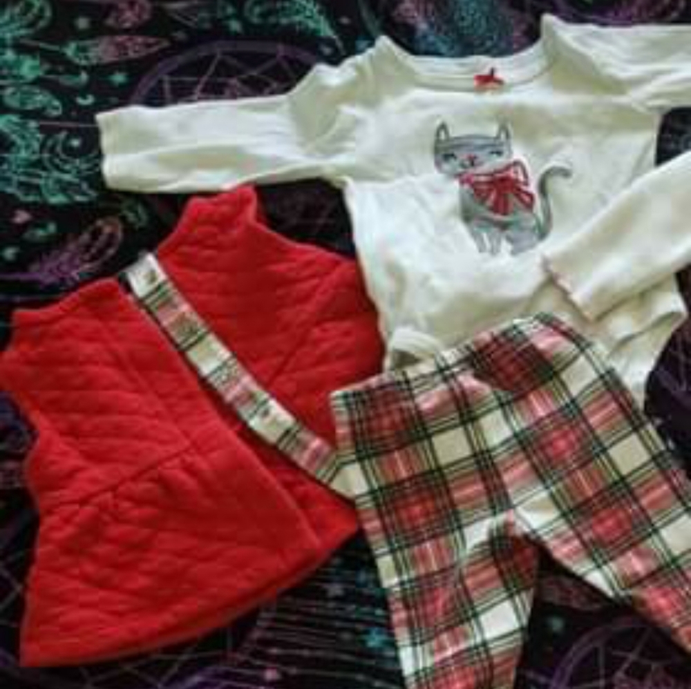 Carters 3 piece 3 month old outfit